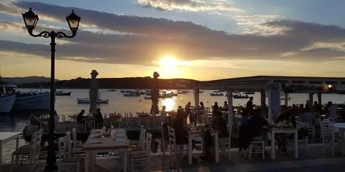 House 3bedroom Maisonette εξοχικο Alyki Paros 50m From Ideal For Families